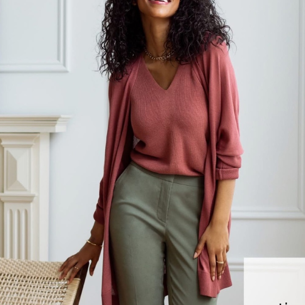 2/$20 Cleo Rust Open Front Light Cardigan